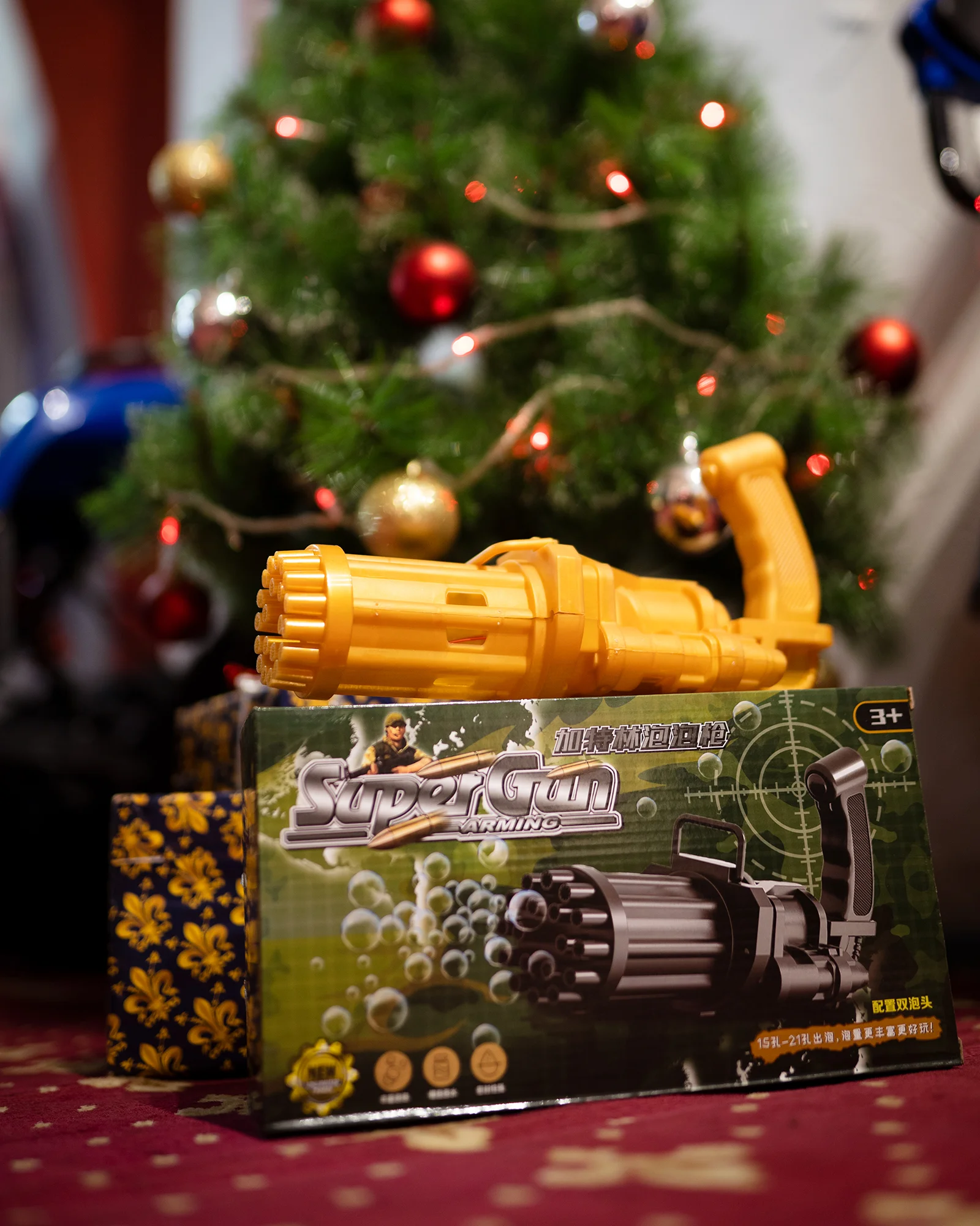 Pistol cu bule de săpun
