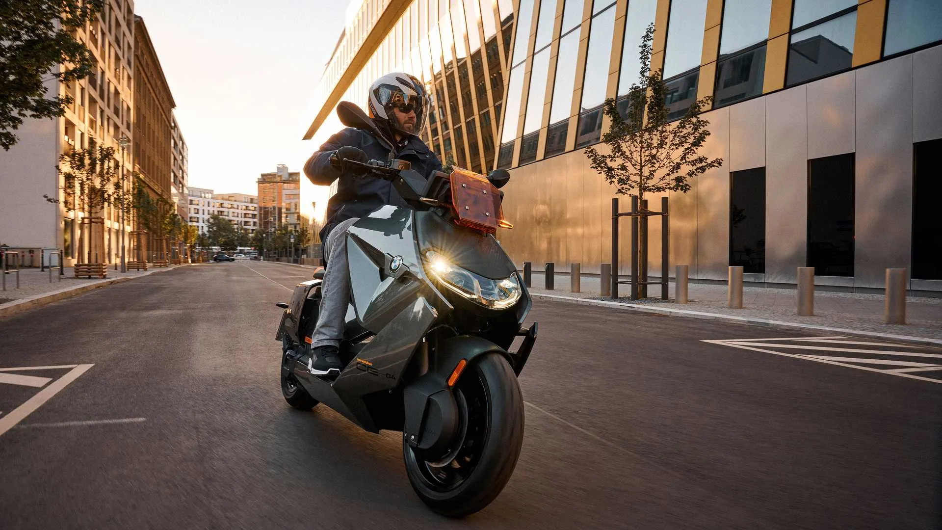 Scutere-Moto